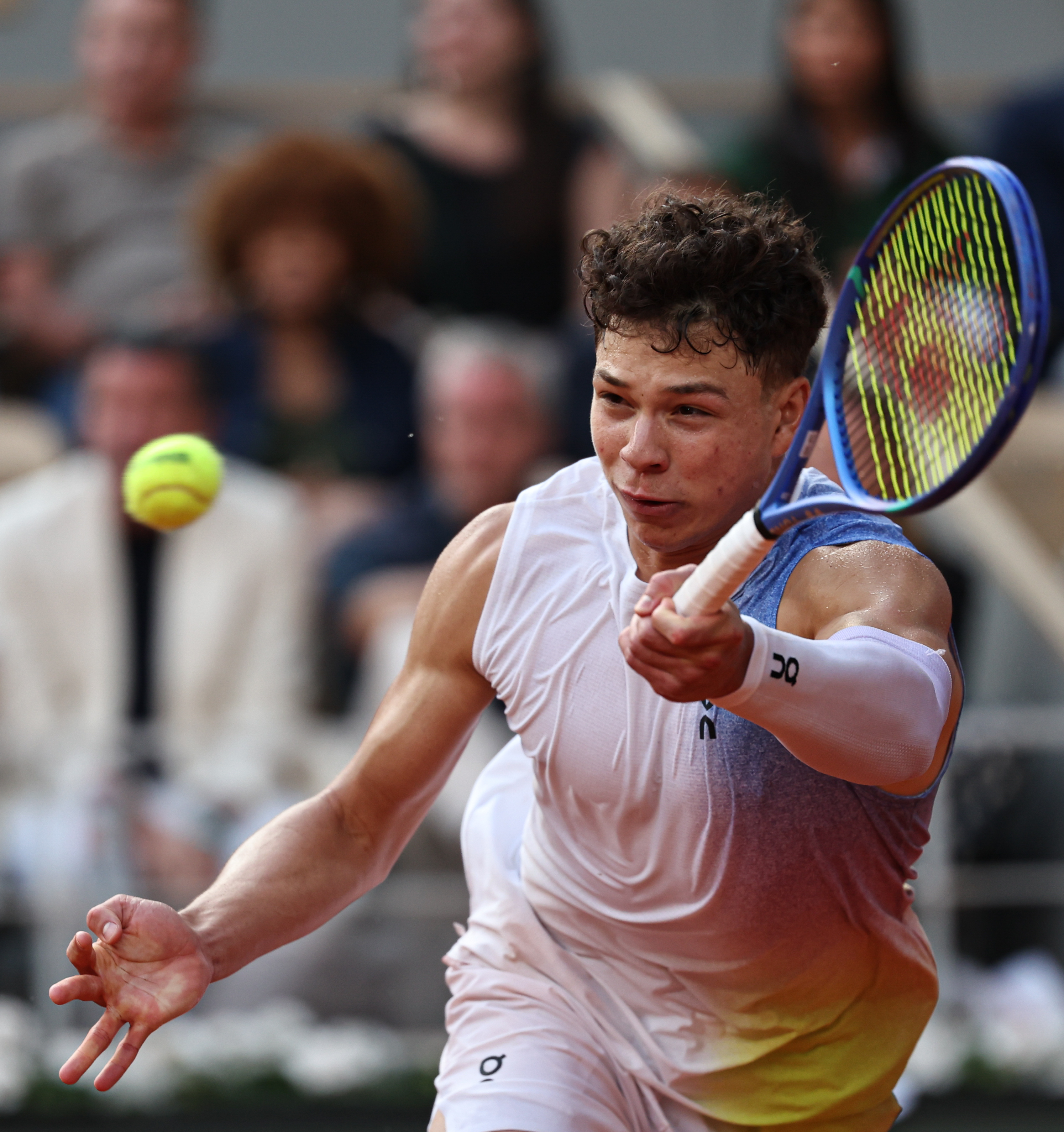 美国网球队险胜世界网球队,阿尔卡拉斯打破历史纪录的简单介绍 美国网球队险胜世界网球队,阿尔卡拉斯打破历史纪录的简单介绍