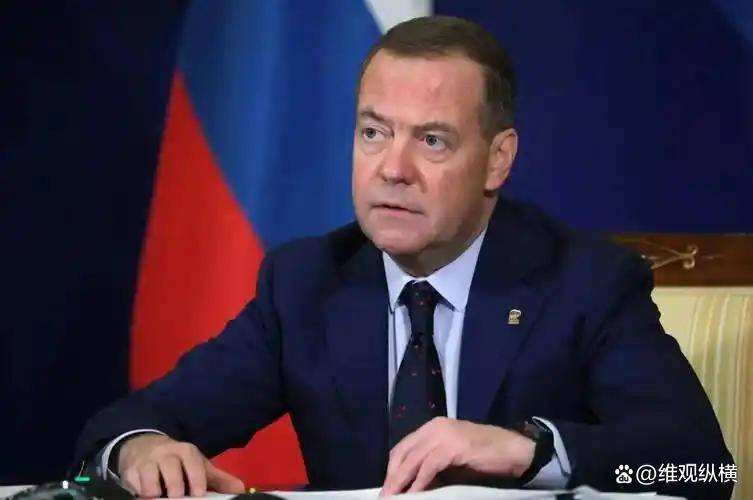 开云平台-关于拉沃尔杯碾压戴维斯杯，梅德韦杰夫高光表现的信息