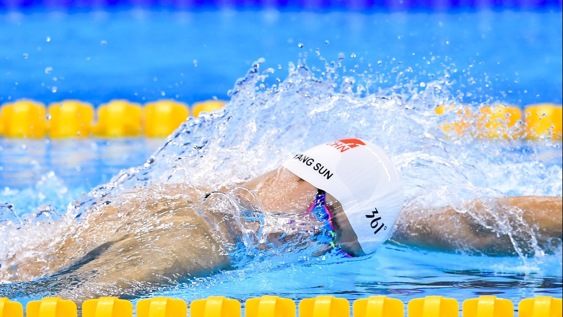 当曼城蓝遇见桑巴黄,凯恩的绝杀时刻如何重写足球叙事