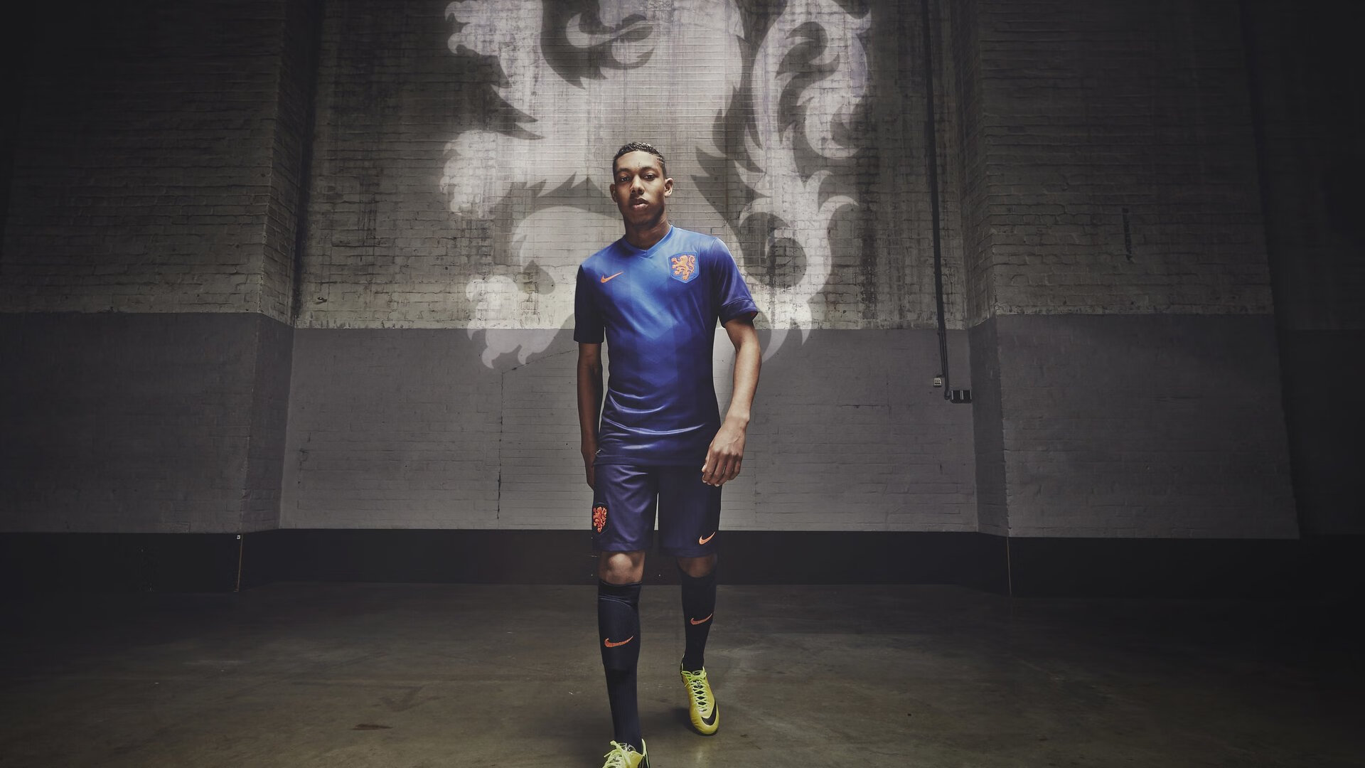 绿茵霸权更迭，洪都拉斯终结玻利维亚神话，劳塔罗崛起接管世界排名争夺战