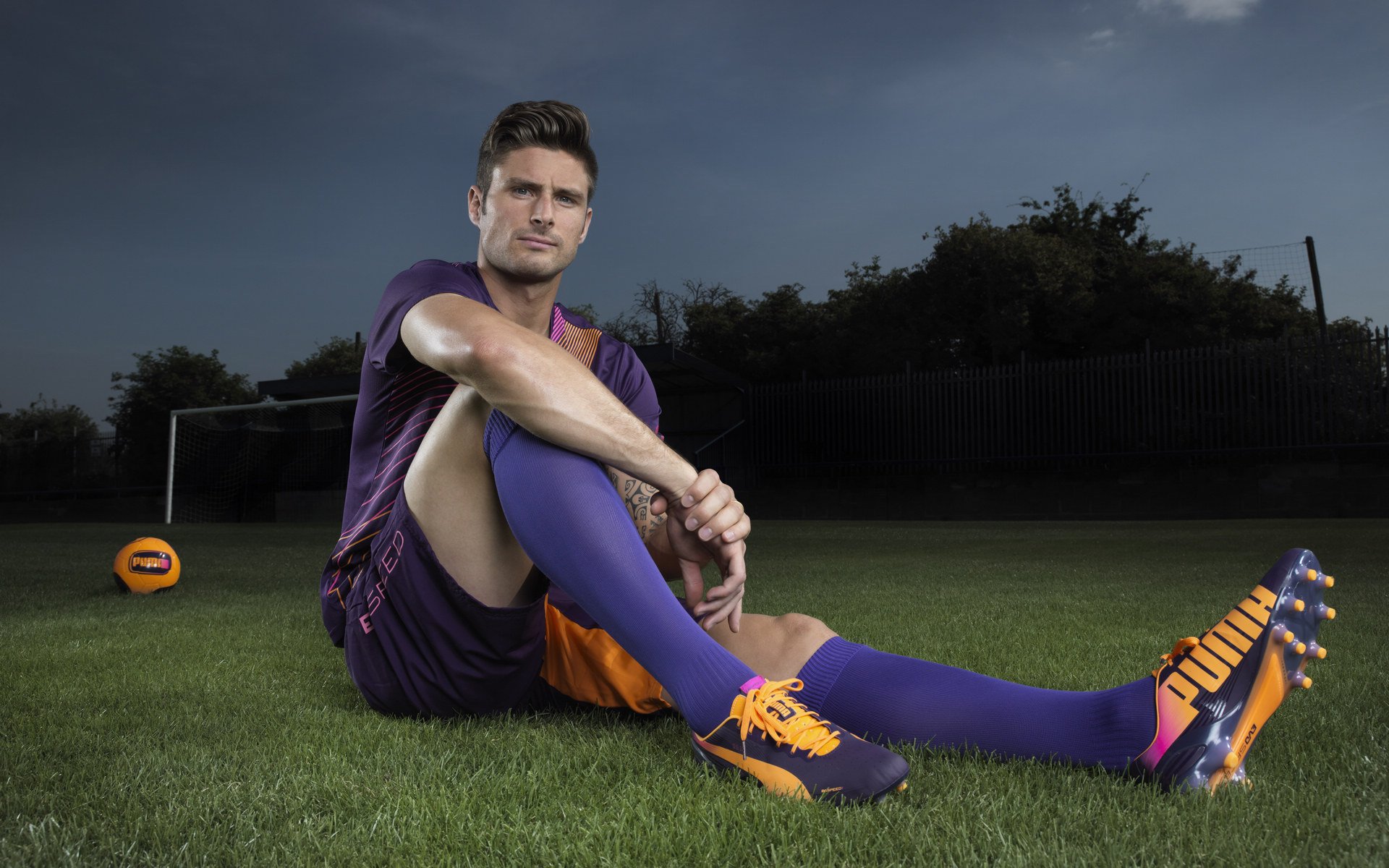 开云体育入口-暗夜猎手，杰伦·格林如何用一束光改写季后赛的剧本