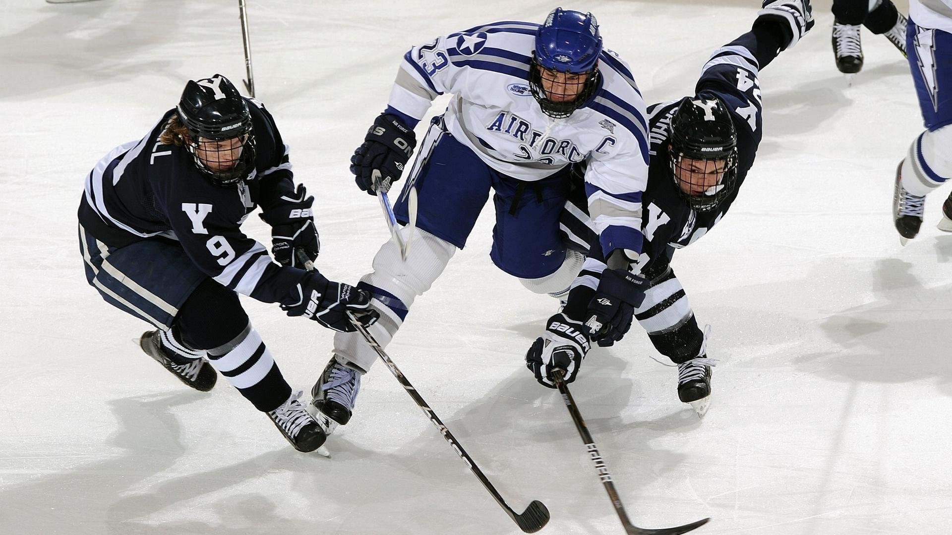 快船制霸骑士，杰伦·格林关键节点连续得分改写比赛走向