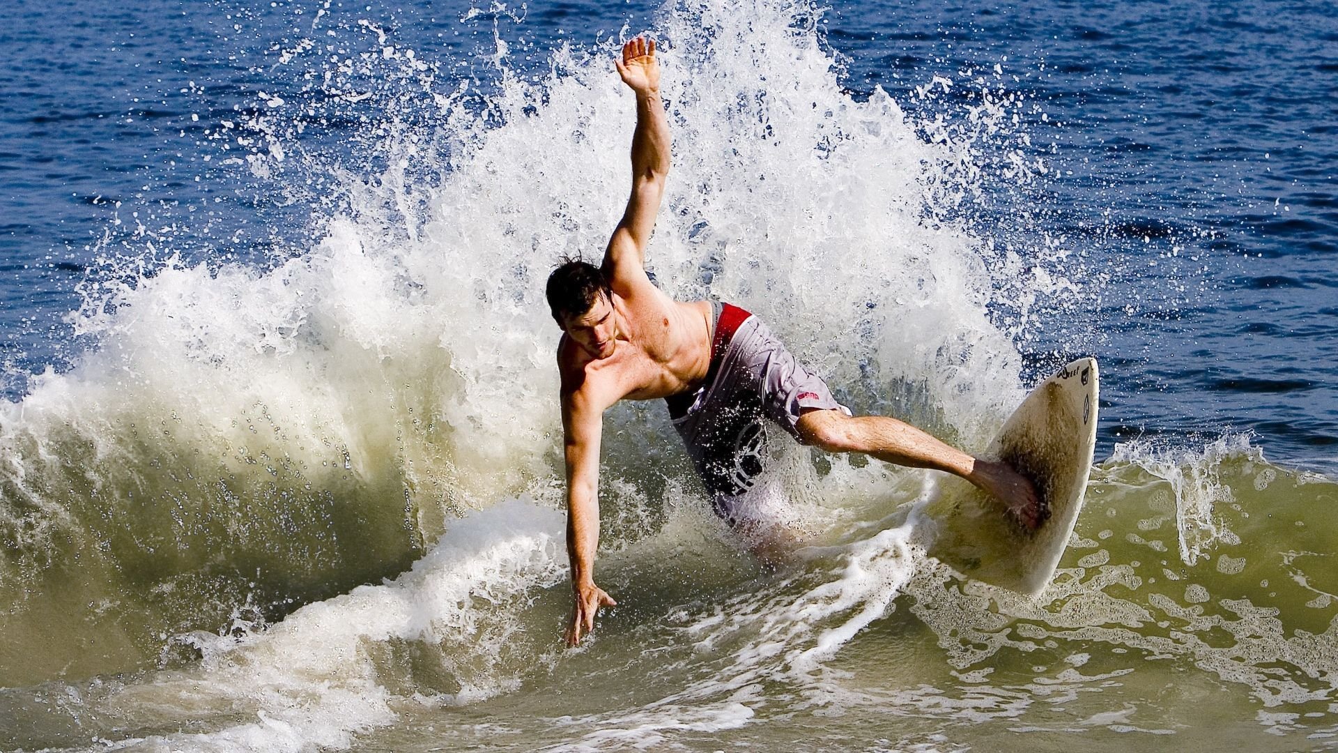 辛杜关键制胜，法国队横扫韩国队—一场战术与意志的完美风暴